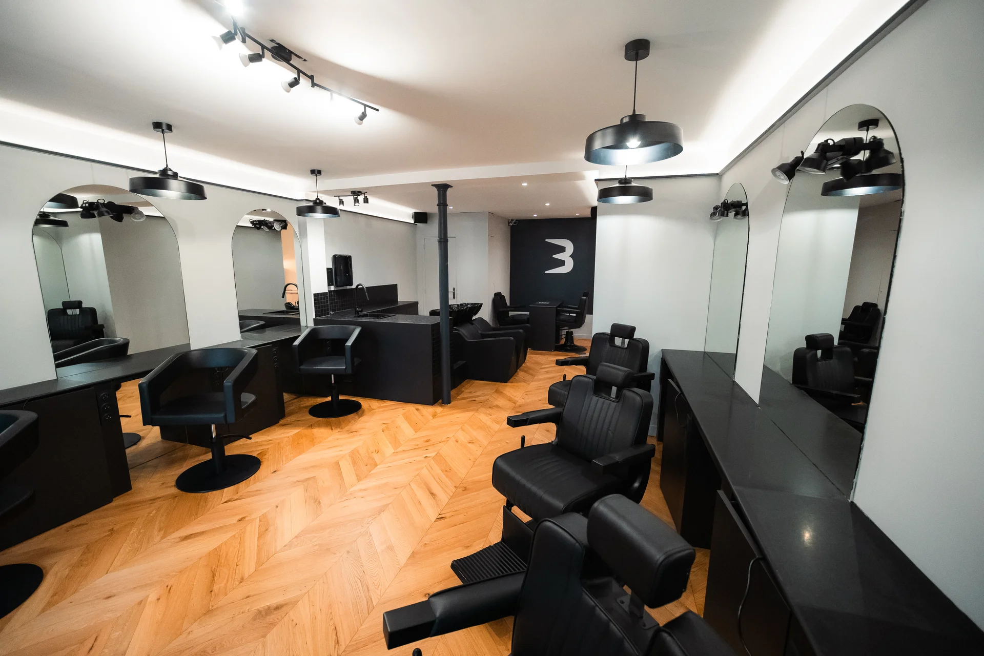 Vue d'ensemble de l'espace VOLTA — coworking beauté BOOK2WORK Paris 3e